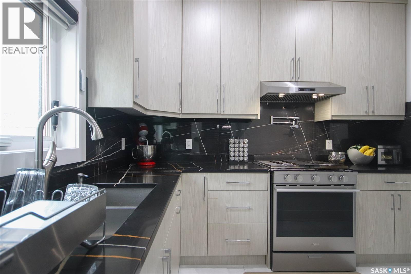 131 Nazarali Way, Saskatoon, Saskatchewan  S7V 1X8 - Photo 14 - SK025435