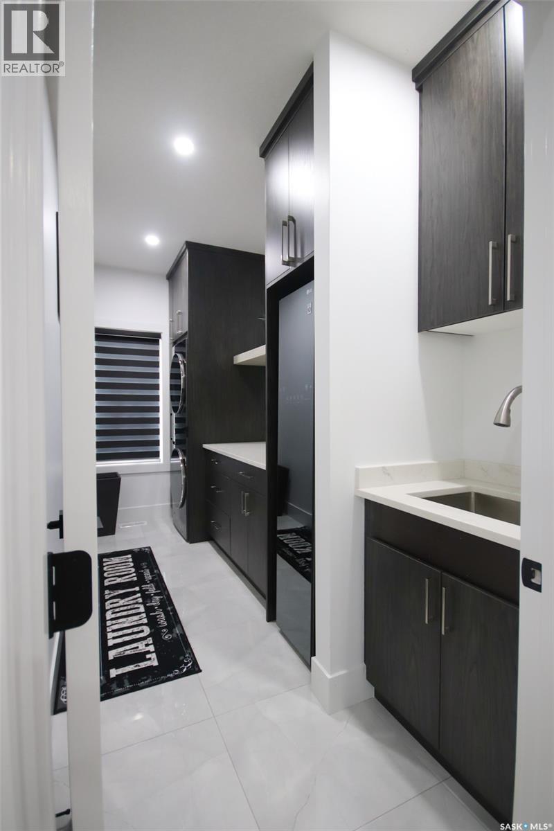 131 Nazarali Way, Saskatoon, Saskatchewan  S7V 1X8 - Photo 25 - SK025435