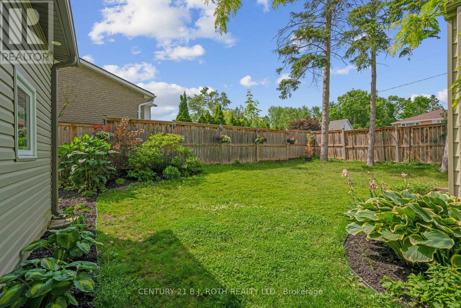 88 Puget Street, Barrie (Codrington), Ontario  L4M 4N4 - Photo 12 - S12626766