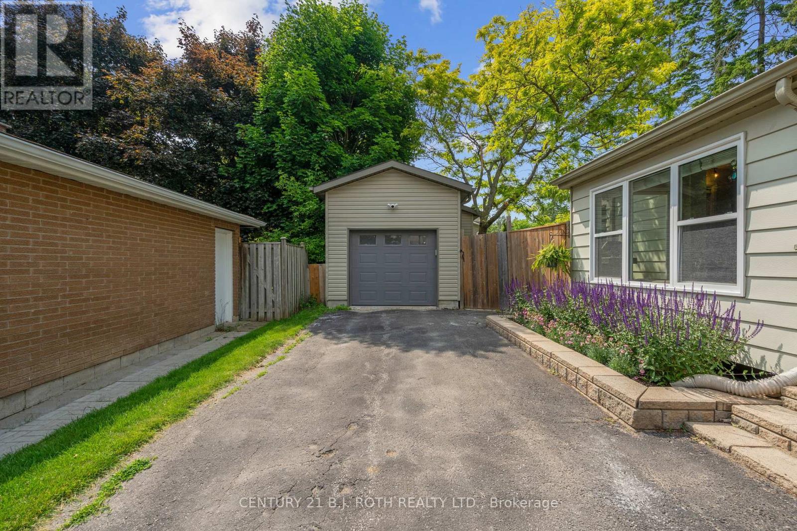 88 Puget Street, Barrie (Codrington), Ontario  L4M 4N4 - Photo 4 - S12626766