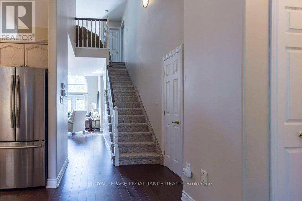 2 - 355 Dundas Street W, Belleville, Ontario K8P 1B3 - Photo 13 - X12382282