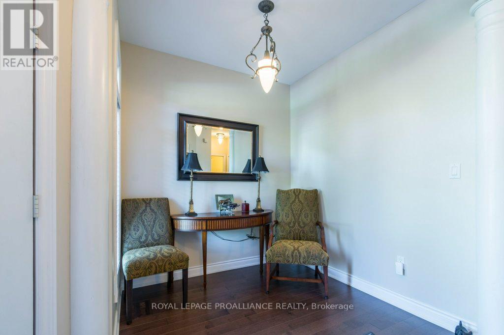 2 - 355 Dundas Street W, Belleville, Ontario K8P 1B3 - Photo 12 - X12382282