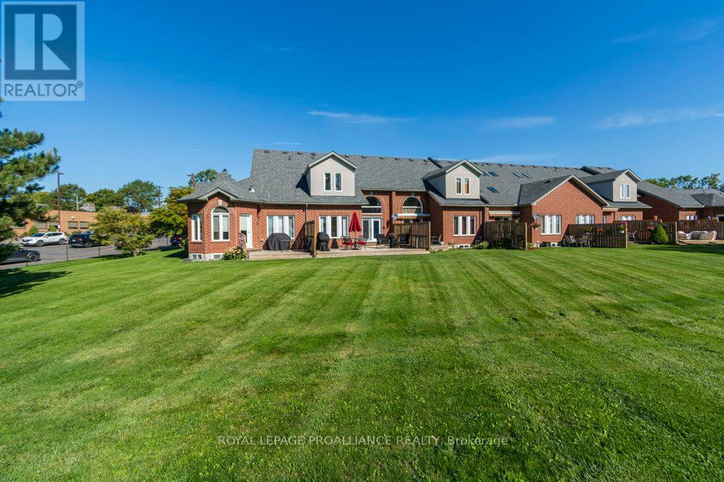 2 - 355 Dundas Street W, Belleville, Ontario K8P 1B3 - Photo 36 - X12382282