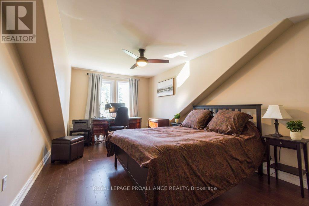 2 - 355 Dundas Street W, Belleville, Ontario K8P 1B3 - Photo 30 - X12382282