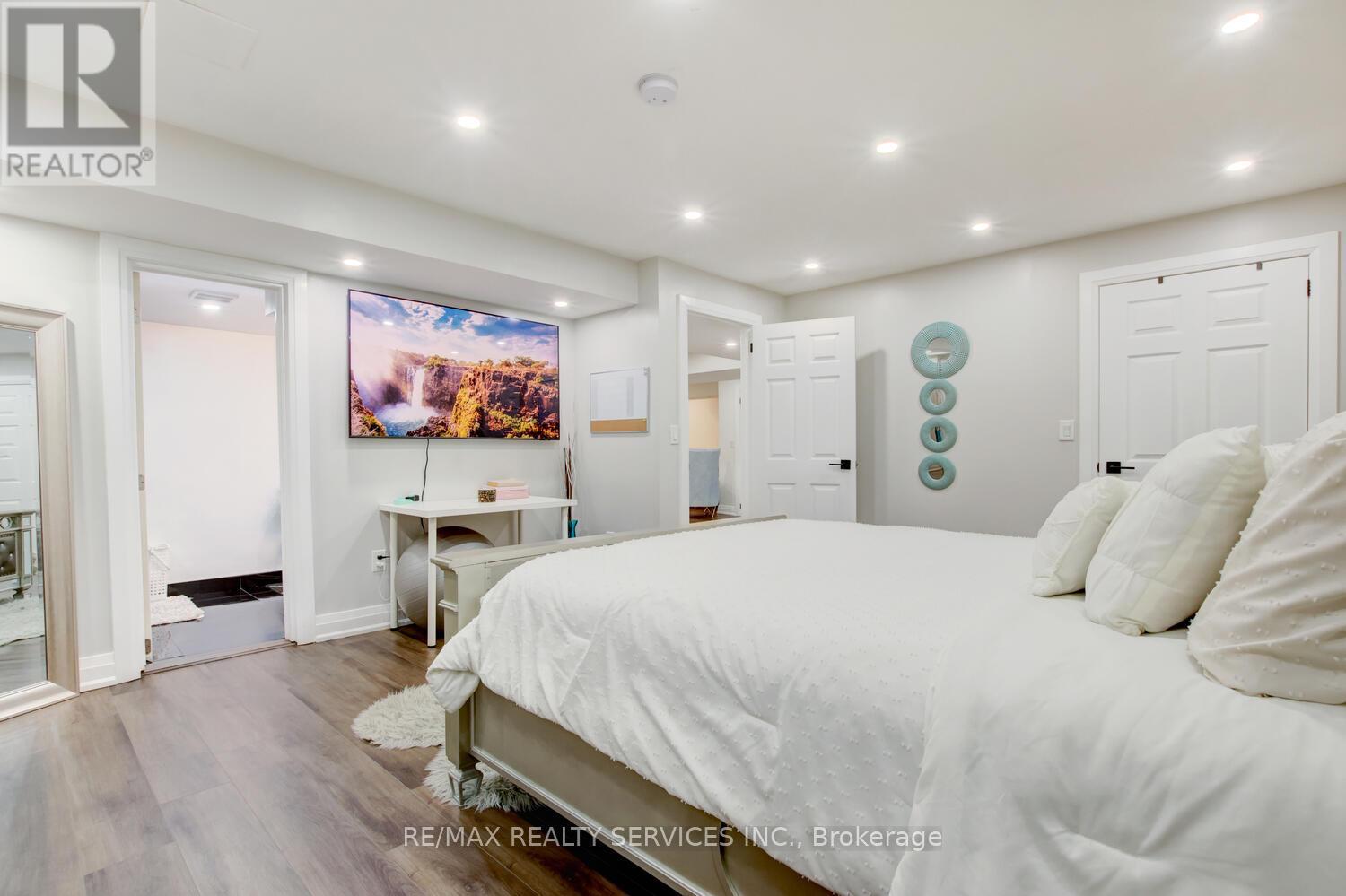 38 Cape Dorset Crescent, Brampton, Ontario  L6R 3L2 - Photo 34 - W12626742