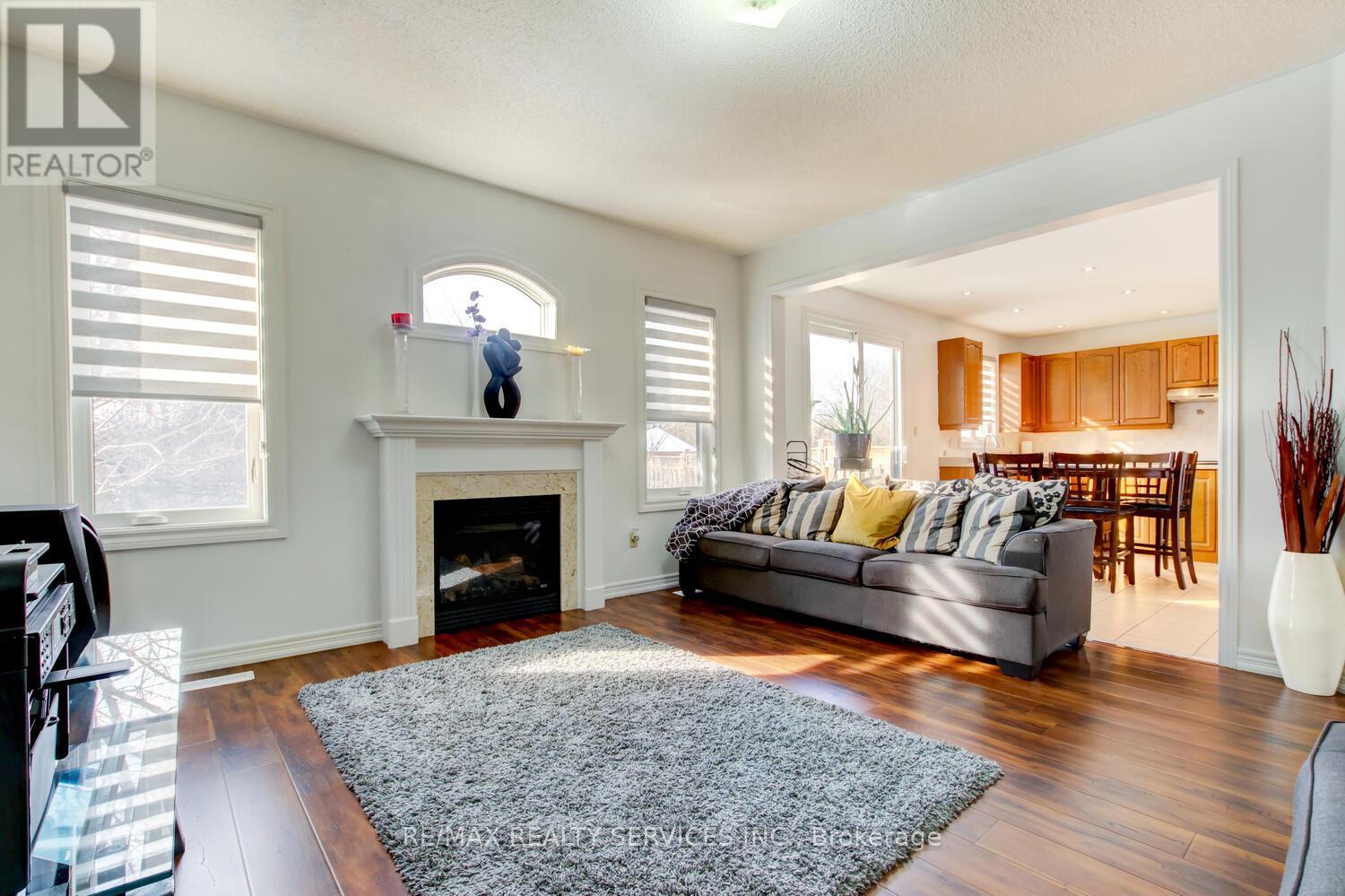 38 Cape Dorset Crescent, Brampton, Ontario  L6R 3L2 - Photo 9 - W12626742