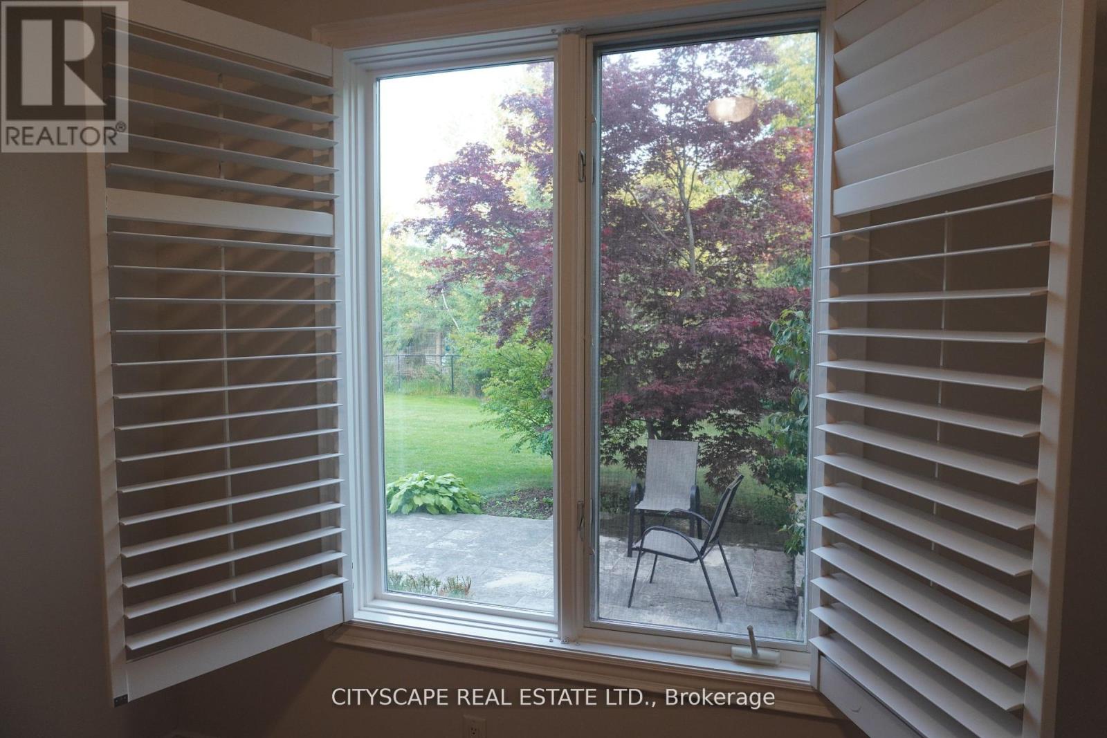 536 Canyon Street, Mississauga, Ontario  L5H 4L8 - Photo 24 - W12626752