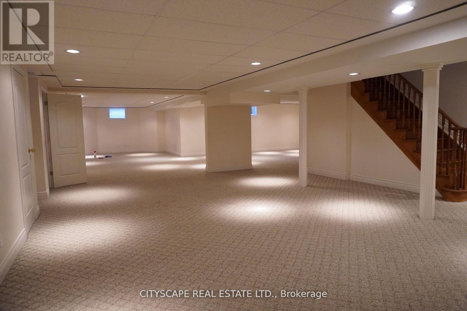 536 Canyon Street, Mississauga, Ontario  L5H 4L8 - Photo 28 - W12626752