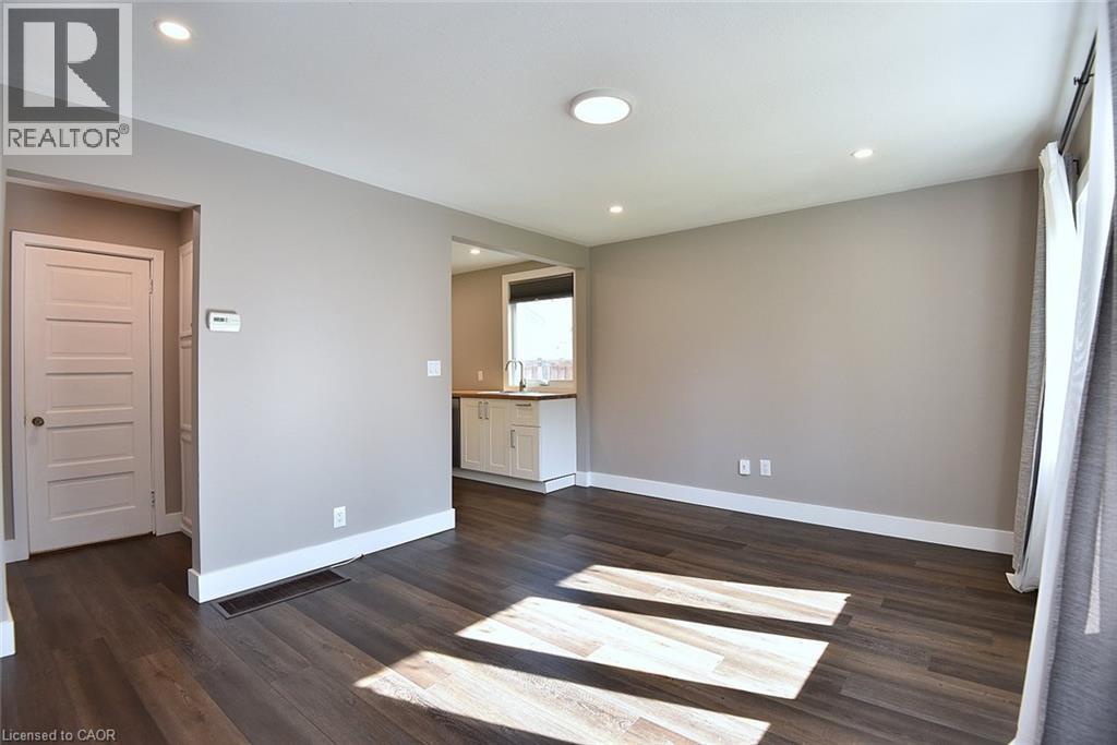 26 Spencer Avenue, Dundas, Ontario  L9H 1E8 - Photo 27 - 40776134