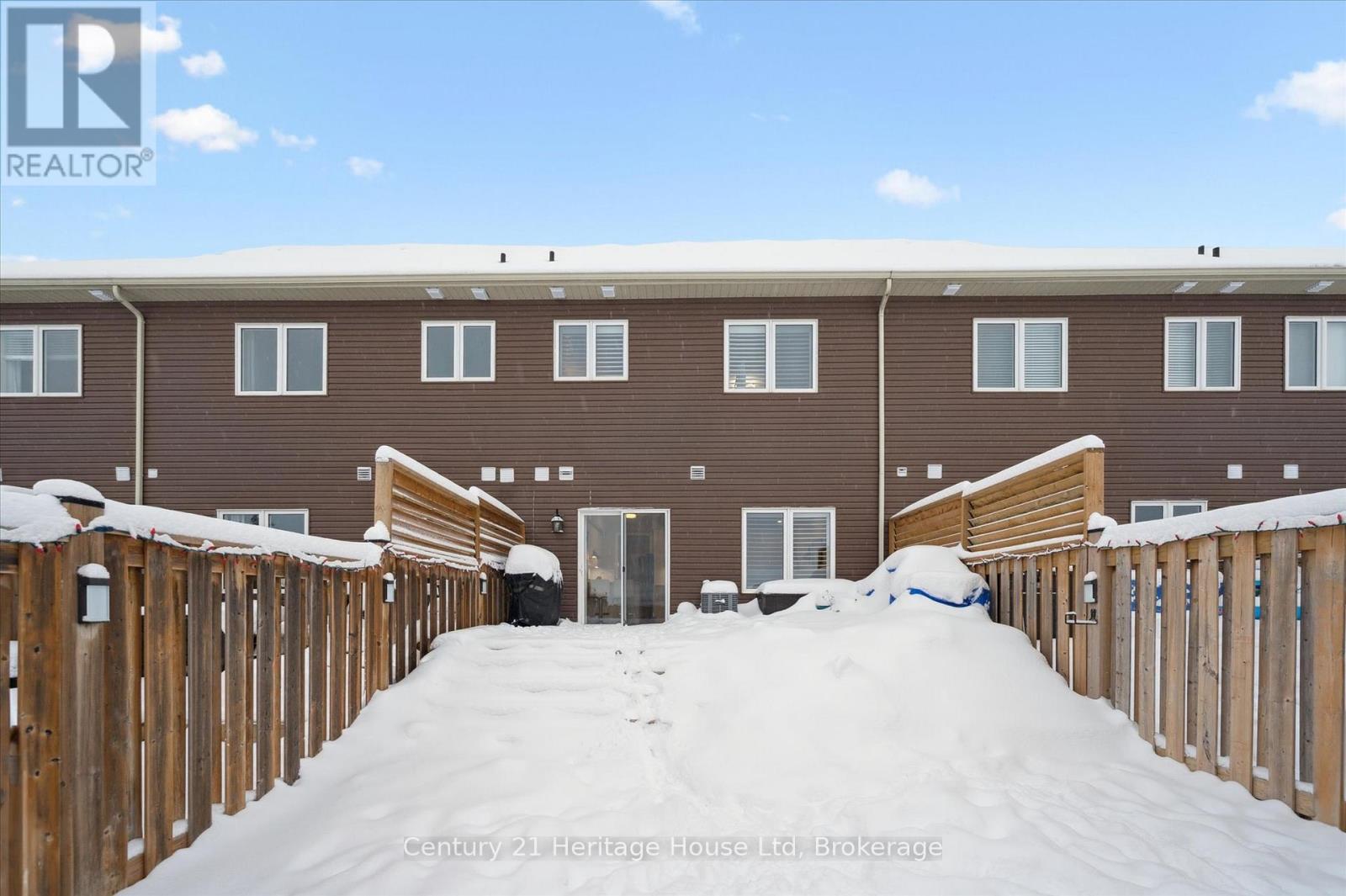 73 Courtney Street, Centre Wellington, Ontario  N1M 0E5 - Photo 39 - X12626860
