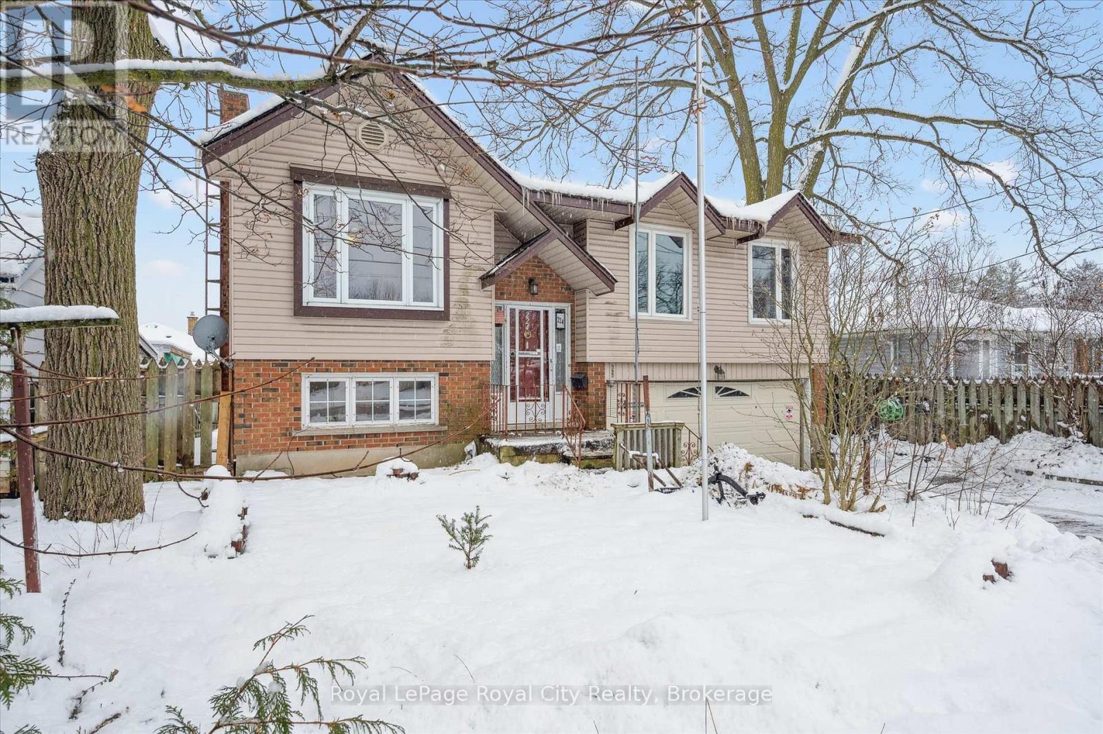 224 Delhi Street, Guelph, Ontario  N1E 4K2 - Photo 4 - X12626874