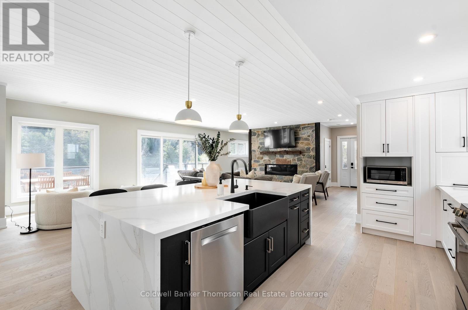 32 Church Street, Huntsville, Ontario P1H 1G8 - Photo 12 - X12626928