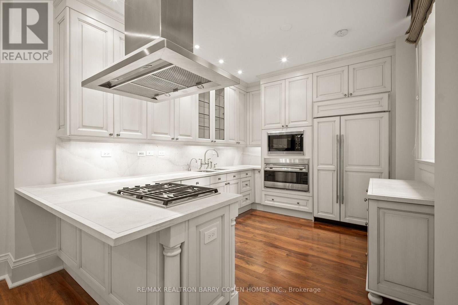 1a - 1 St Thomas Street, Toronto (Bay Street Corridor), Ontario  M5S 3M5 - Photo 8 - C12450351