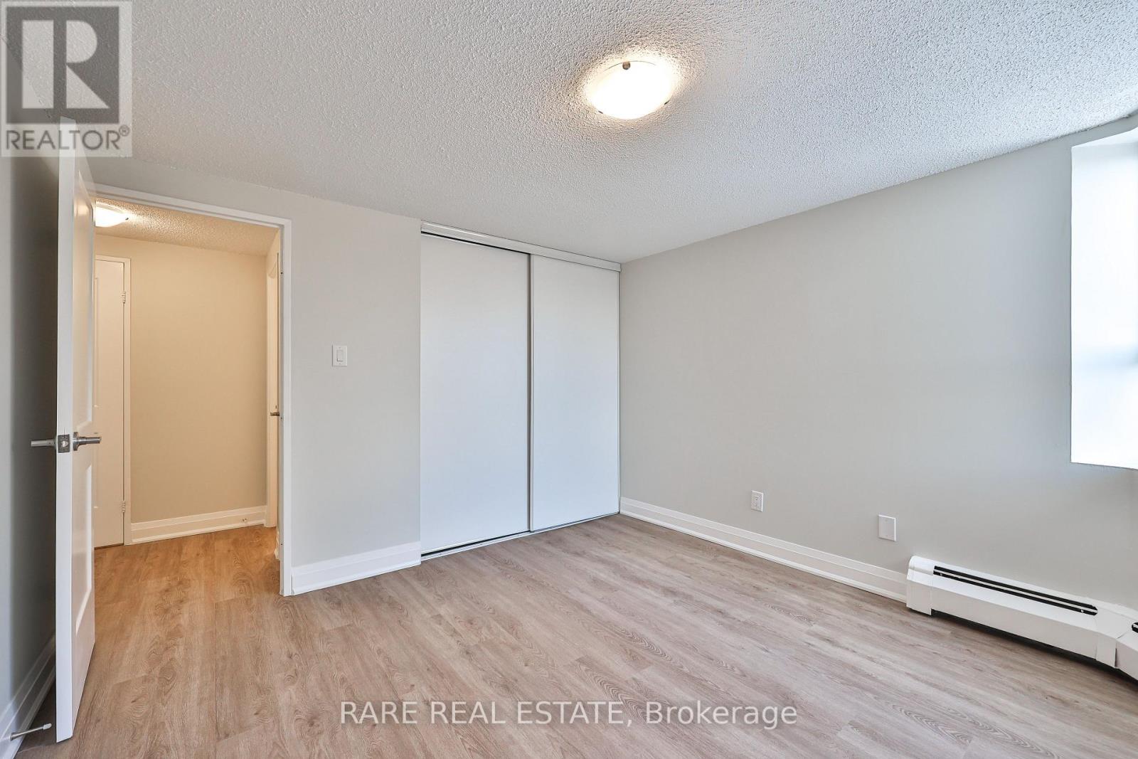 208 - 55 Woolley Street, Cambridge, Ontario  N1R 5J7 - Photo 18 - X12626756