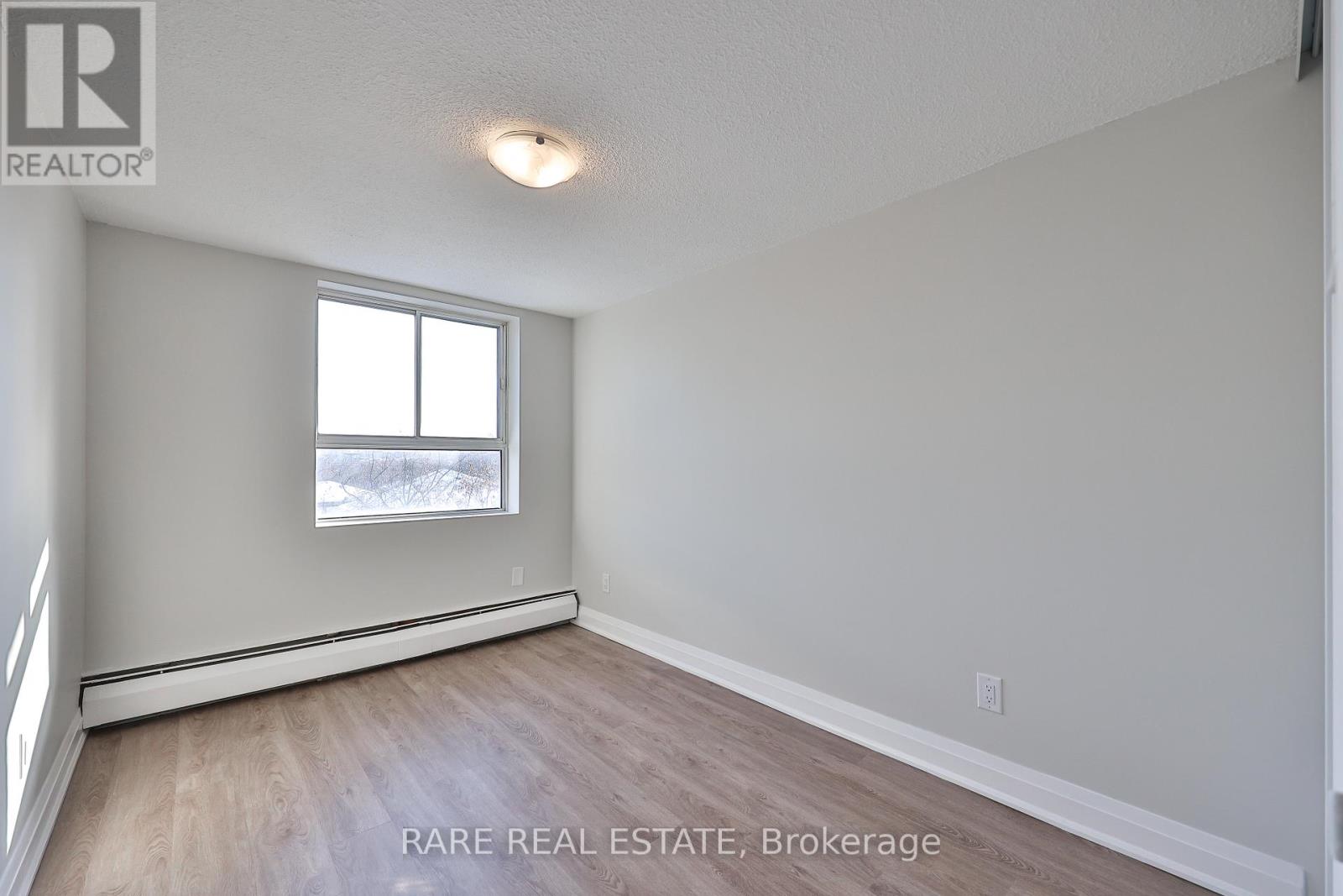 208 - 55 Woolley Street, Cambridge, Ontario  N1R 5J7 - Photo 21 - X12626756