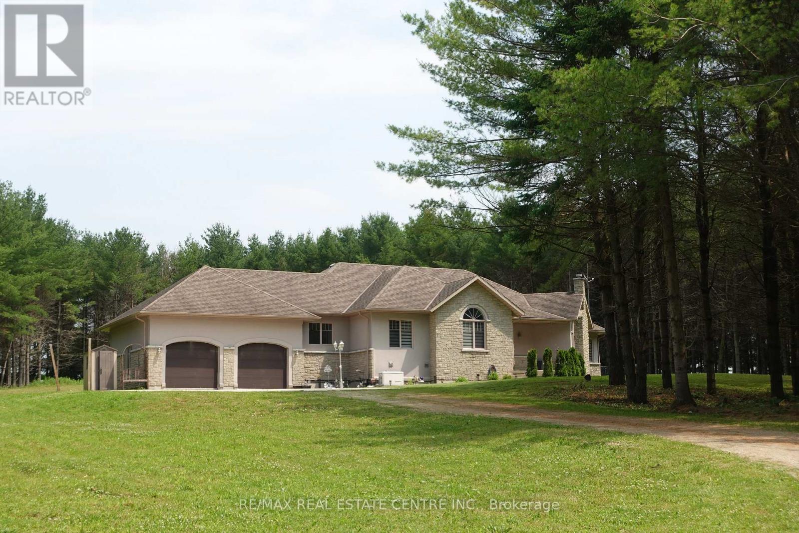 230 SOUTH WATER STREET, Wellington North, Ontario