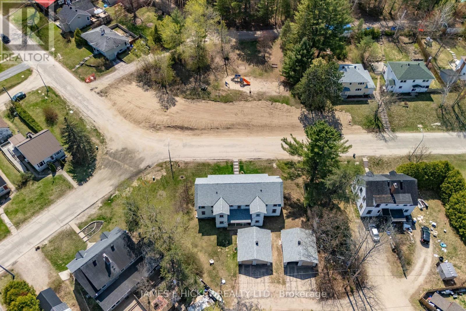 14 Huron Street, Deep River, Ontario  K0J 1P0 - Photo 13 - X12626844