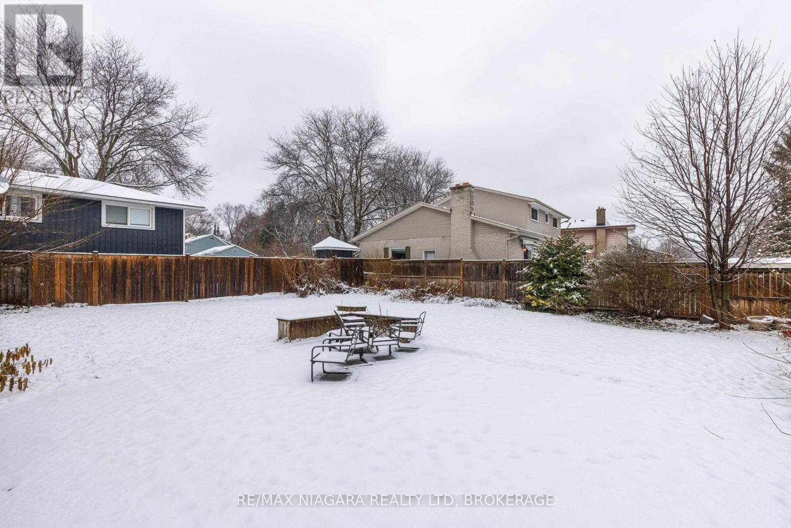 6871 Corwin Crescent, Niagara Falls (Dorchester), Ontario  L2G 2M9 - Photo 2 - X12626828