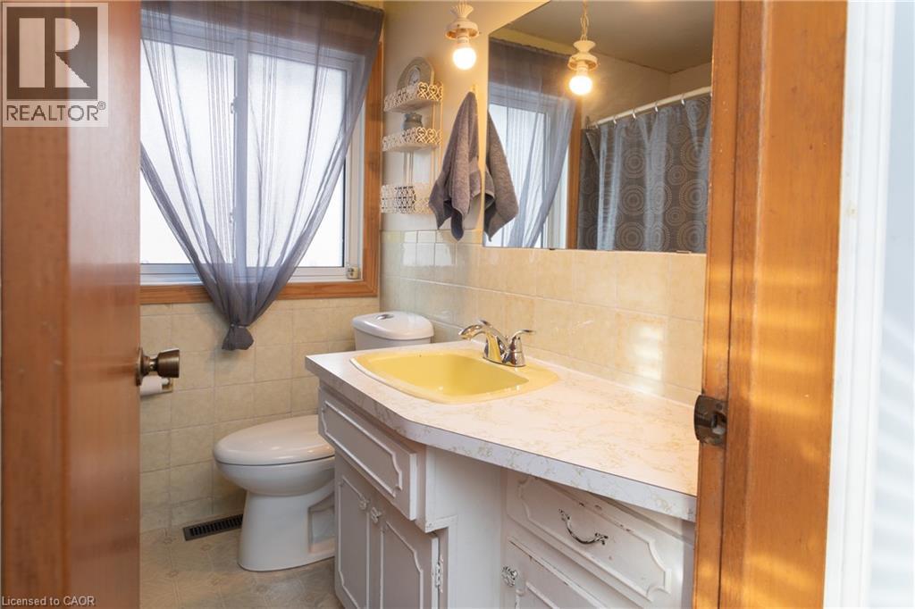 22 Shea Crescent, Kitchener, Ontario  N2E 1E8 - Photo 14 - 40793433