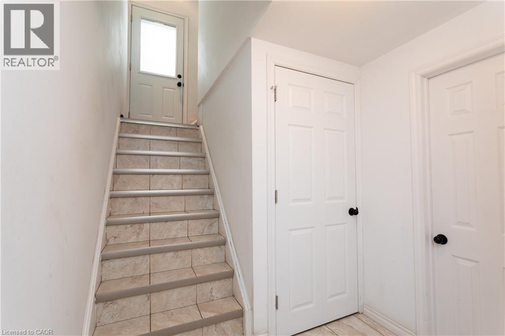 22 Shea Crescent, Kitchener, Ontario  N2E 1E8 - Photo 18 - 40793433