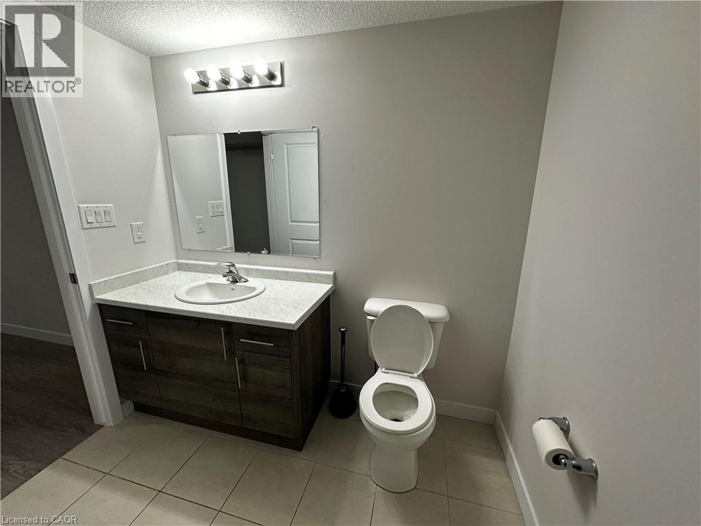 160 Rochefort Street Unit# D11, Kitchener, Ontario  N2R 0L3 - Photo 6 - 40793395