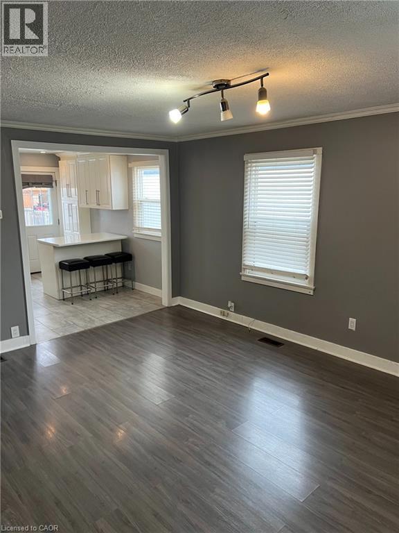 415 Welland Avenue, St. Catharines, Ontario  L2M 5V1 - Photo 5 - 40793265