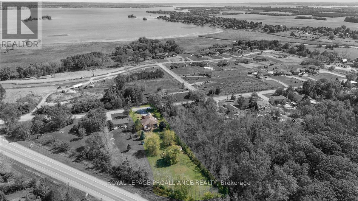 685 County Road 28, Prince Edward County, Ontario  K8N 4Z7 - Photo 46 - X12473088