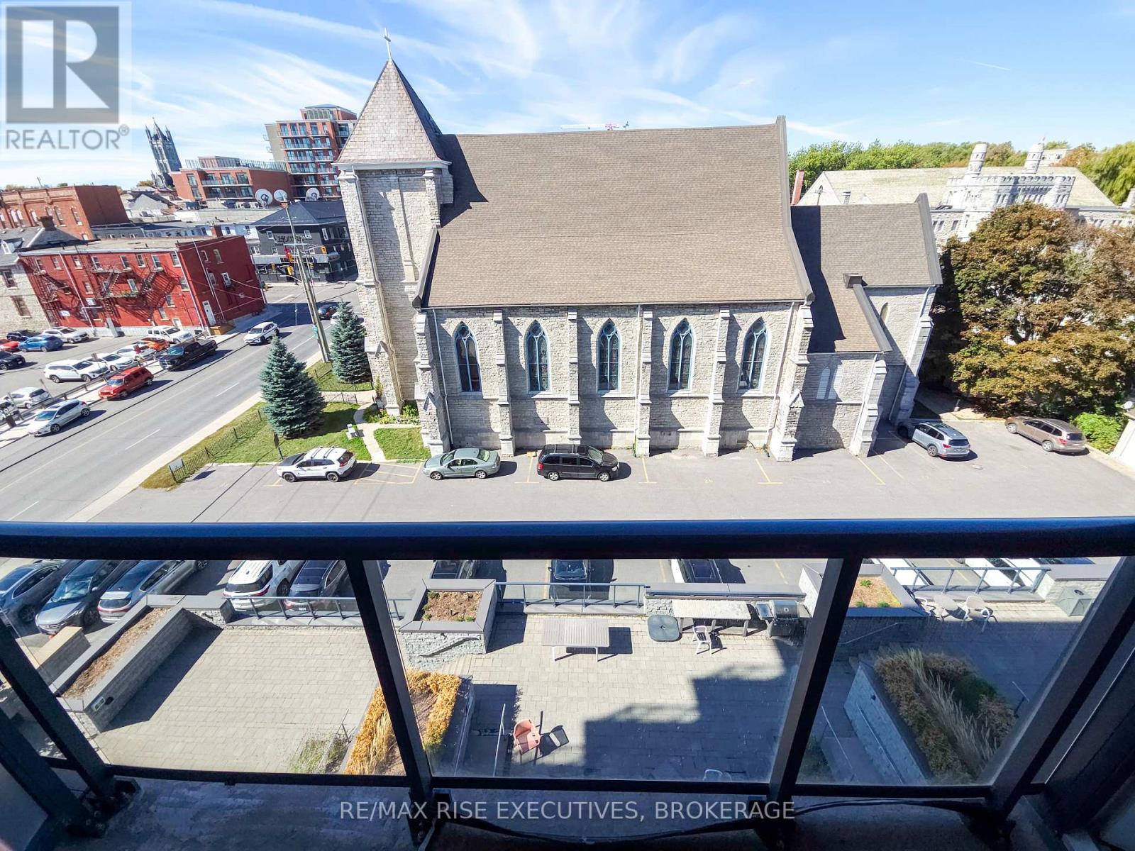 601 - 121 Queen Street, Kingston (East Of Sir John A. Blvd), Ontario  K7K 0G6 - Photo 21 - X12443379