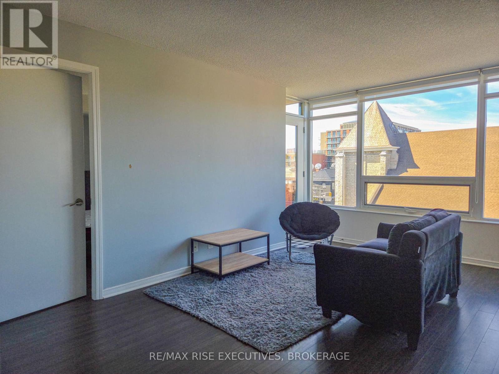 601 - 121 Queen Street, Kingston (East Of Sir John A. Blvd), Ontario  K7K 0G6 - Photo 7 - X12443379