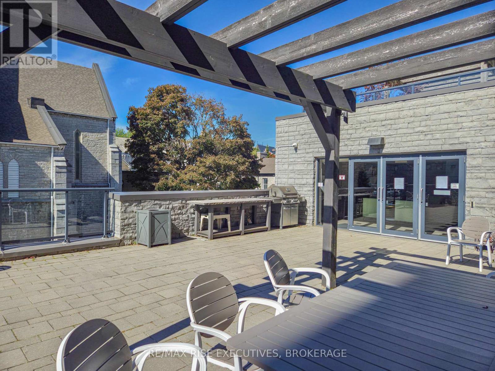 601 - 121 Queen Street, Kingston (East Of Sir John A. Blvd), Ontario  K7K 0G6 - Photo 33 - X12443379