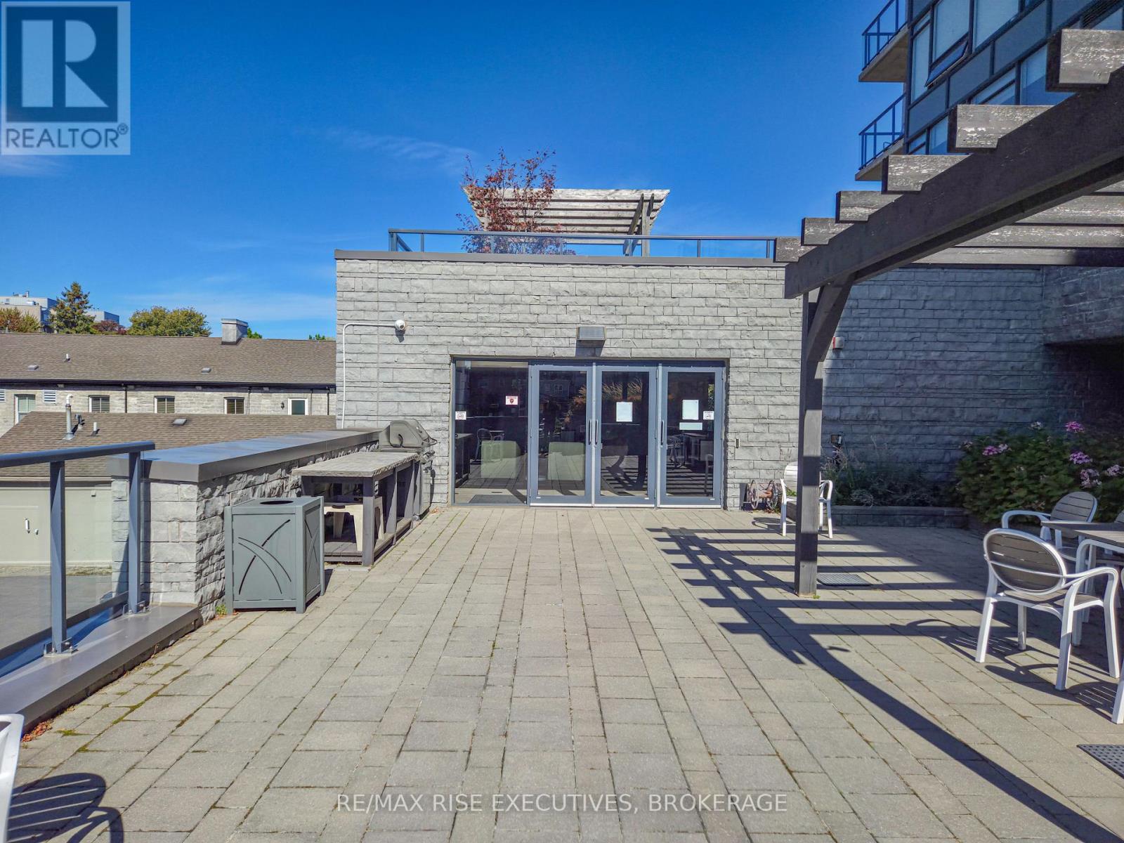 601 - 121 Queen Street, Kingston (East Of Sir John A. Blvd), Ontario  K7K 0G6 - Photo 35 - X12443379