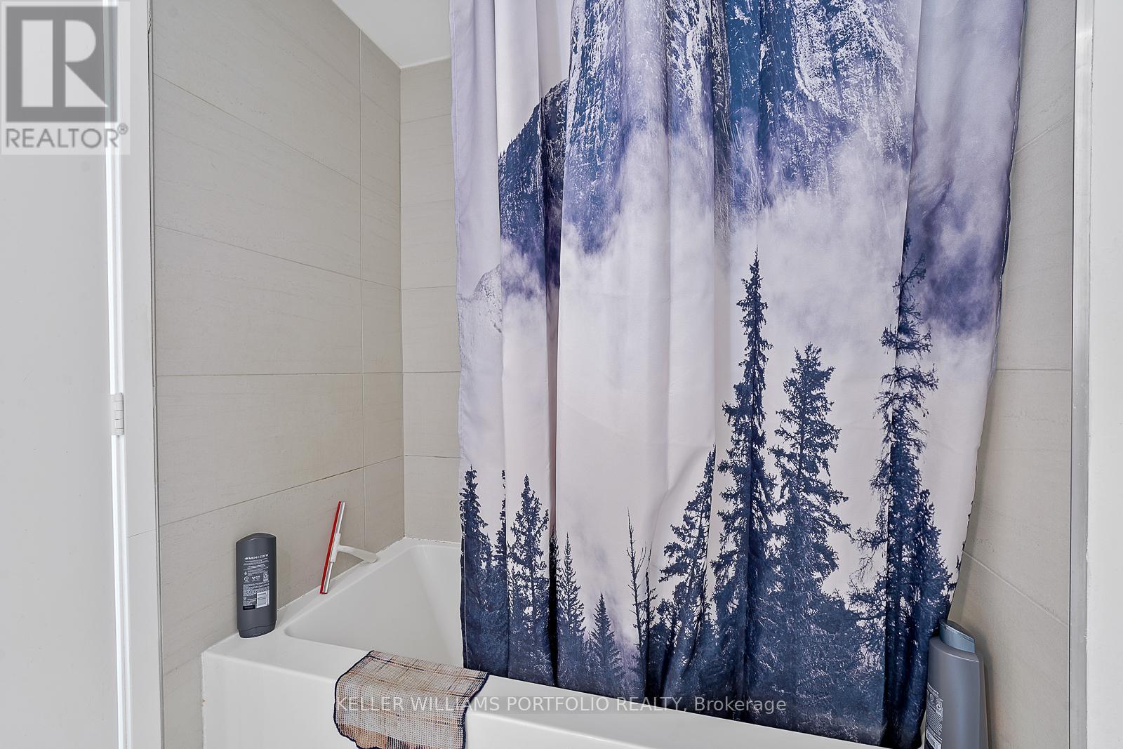 1512 - 161 Roehampton Avenue, Toronto (Mount Pleasant West), Ontario  M4P 0C8 - Photo 15 - C12626804