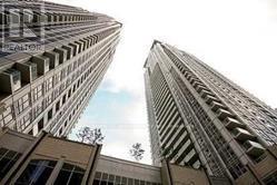 3203 - 761 BAY STREET, Toronto, Ontario