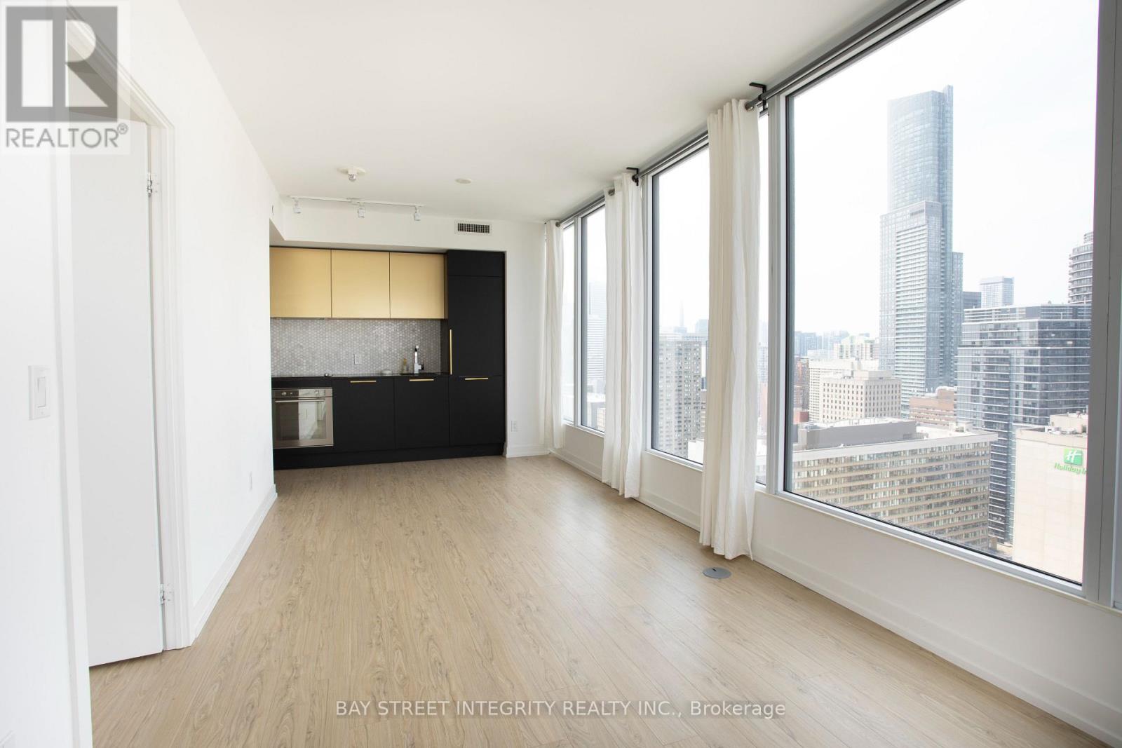 3206 - 85 Wood Street, Toronto, Ontario  M4Y 0E8 - Photo 3 - C12626950