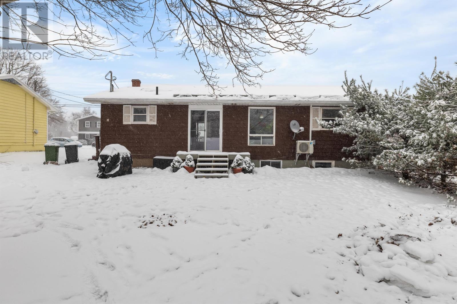 120 Southdale, Charlottetown, Prince Edward Island C1A 6Z7 - Photo 41 - 202529333