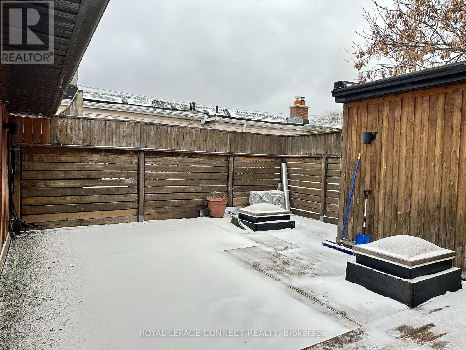 596 Eastern Avenue, Toronto, Ontario  M4M 0B9 - Photo 14 - E12626842
