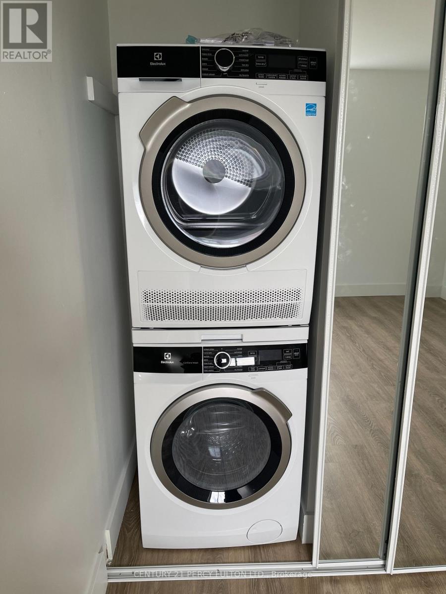 201 - 19 Regency Crescent, Whitby, Ontario  L1N 8M6 - Photo 8 - E12626948