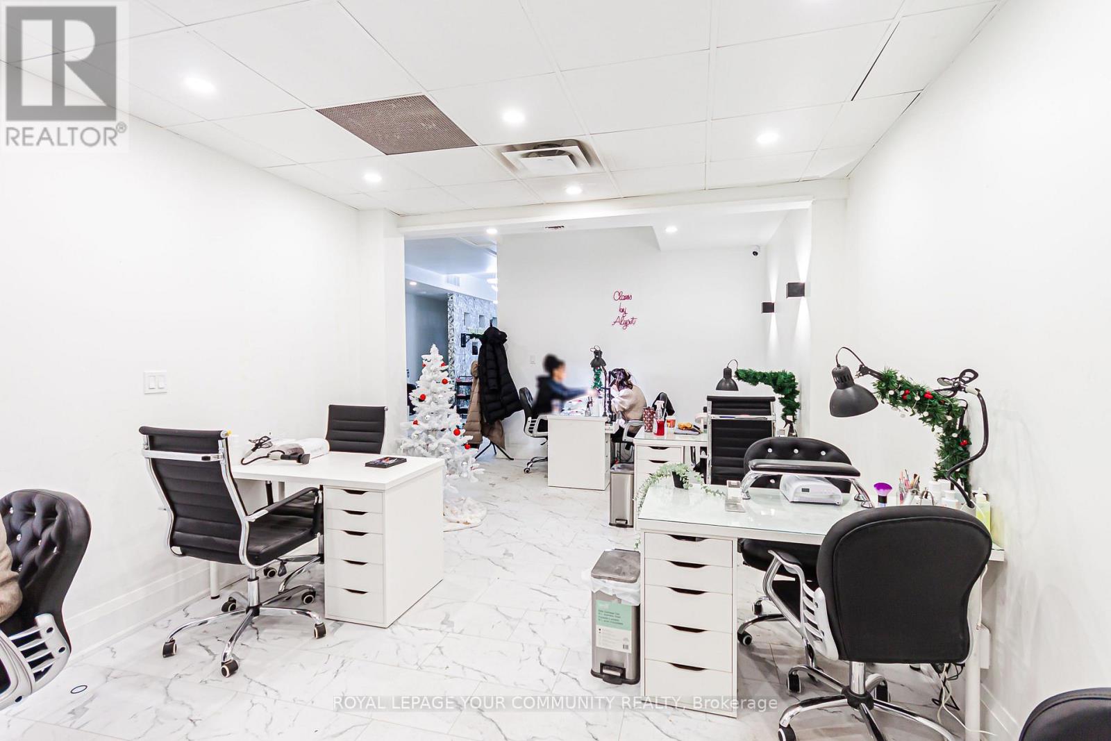 204 Brock Street S, Whitby, Ontario  L1N 4K1 - Photo 6 - E12626956