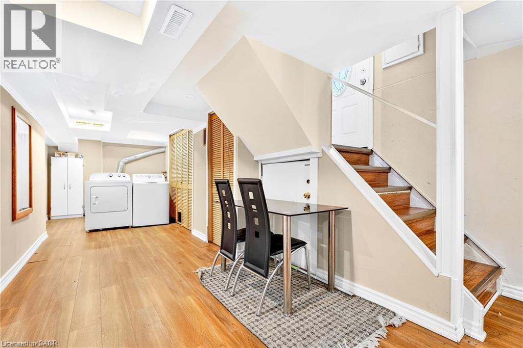 111 Leland Street, Hamilton, Ontario  L8S 3A3 - Photo 32 - 40791053