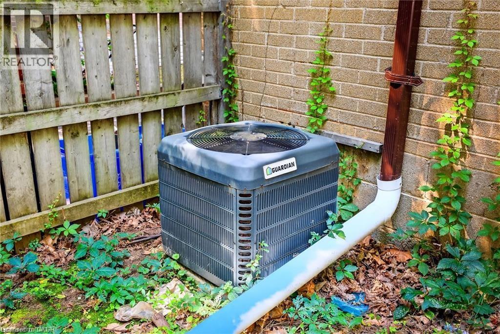 111 Leland Street, Hamilton, Ontario  L8S 3A3 - Photo 46 - 40791053