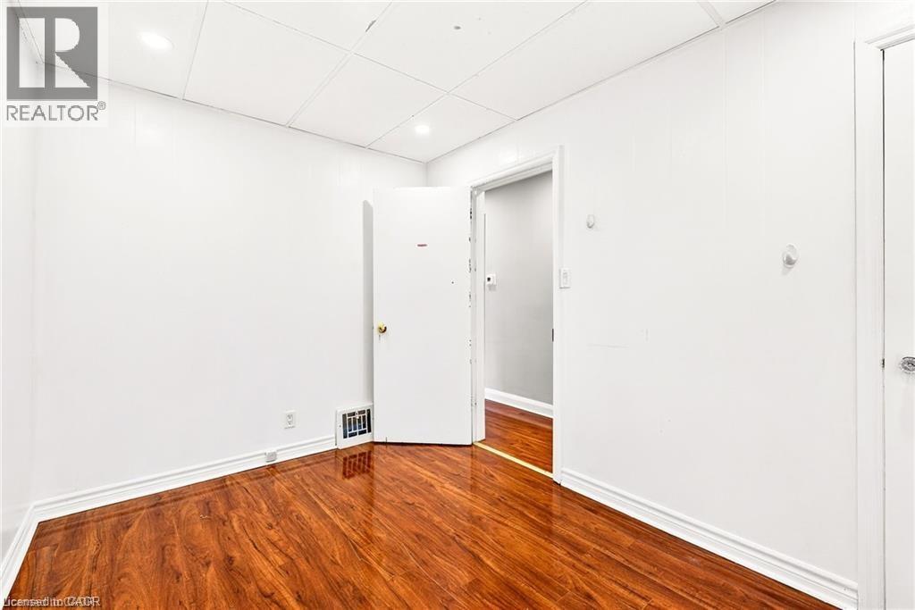 111 Leland Street, Hamilton, Ontario  L8S 3A3 - Photo 23 - 40791053