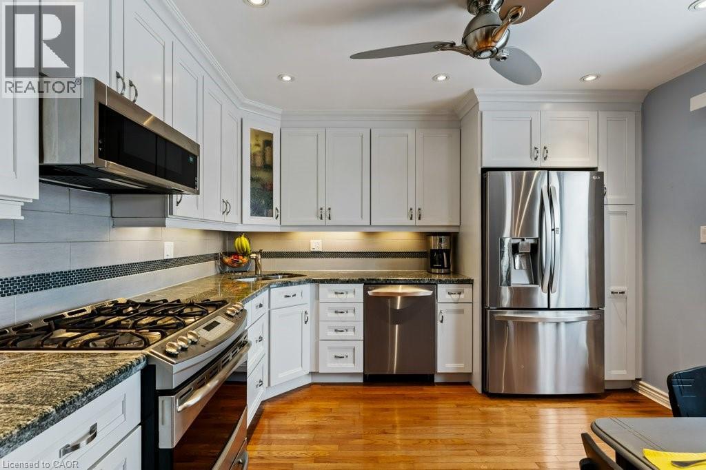 188 Napoli Court, Hamilton, Ontario  L9C 7A2 - Photo 13 - 40792384