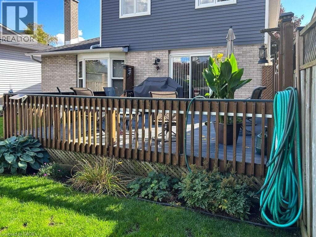 188 Napoli Court, Hamilton, Ontario  L9C 7A2 - Photo 30 - 40792384