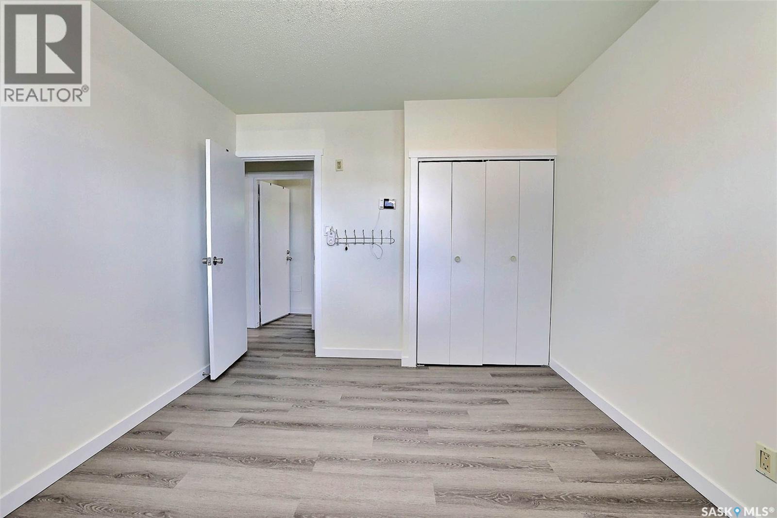 901 17th Avenue E, Regina, Saskatchewan  S4N 0Y9 - Photo 10 - SK025509