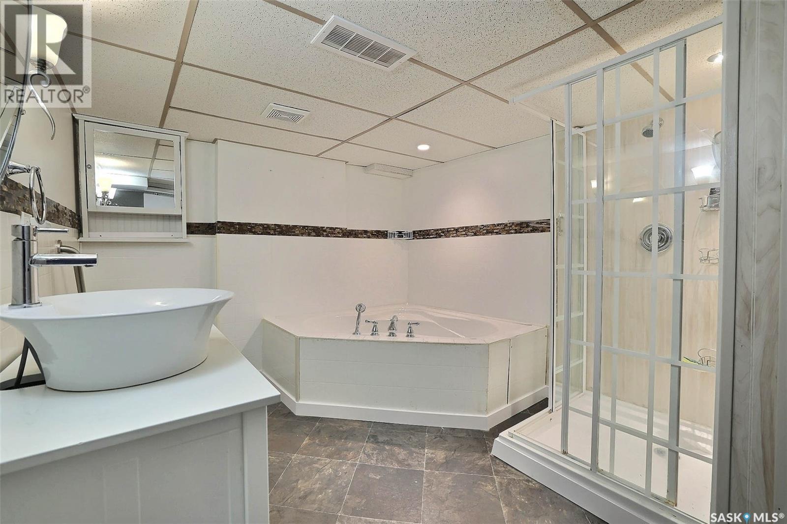 901 17th Avenue E, Regina, Saskatchewan  S4N 0Y9 - Photo 22 - SK025509