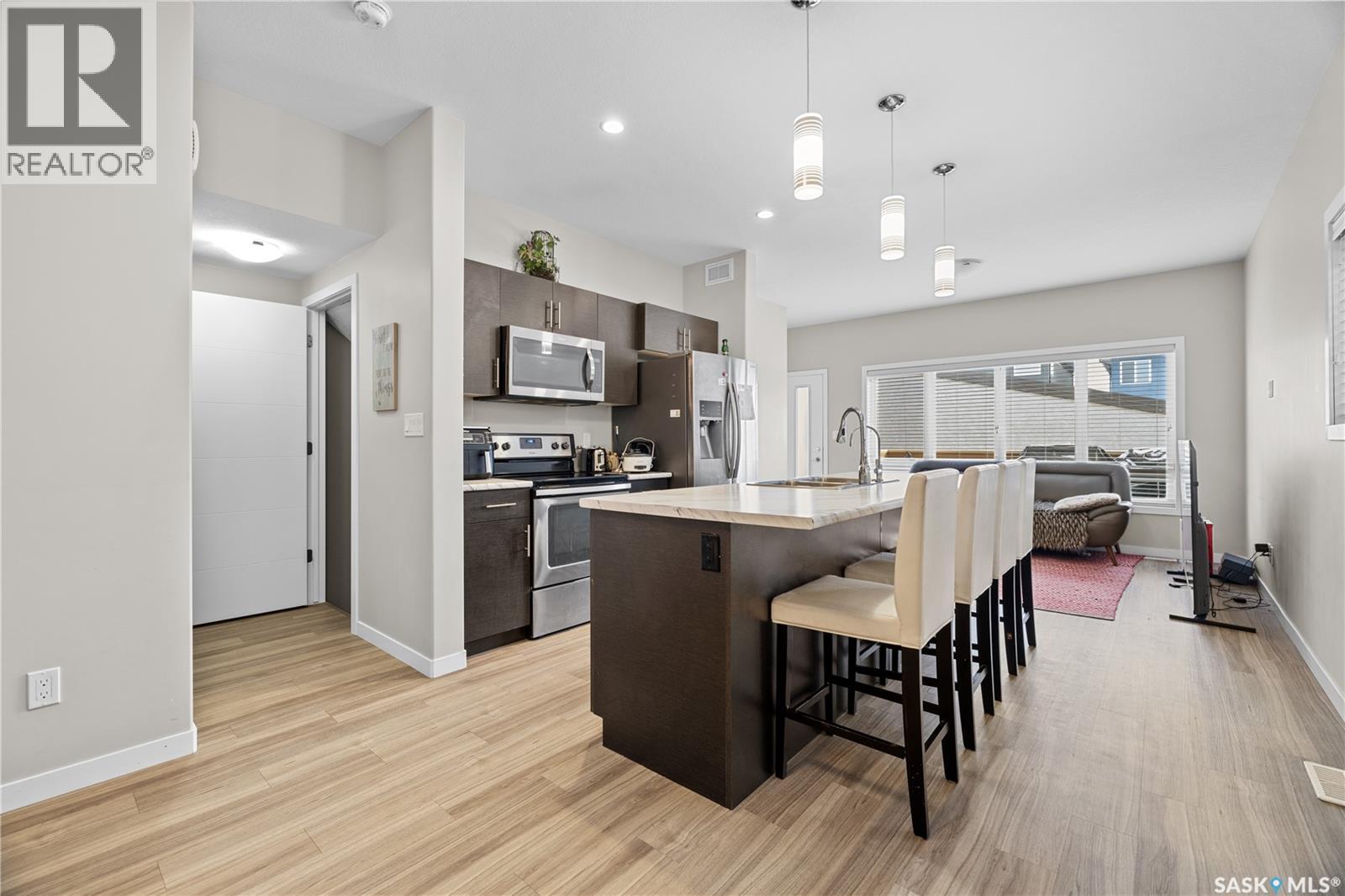 3931 James Hill Road, Regina, Saskatchewan  S4W 0N8 - Photo 11 - SK025458