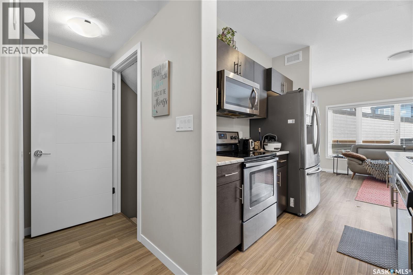 3931 James Hill Road, Regina, Saskatchewan  S4W 0N8 - Photo 16 - SK025458