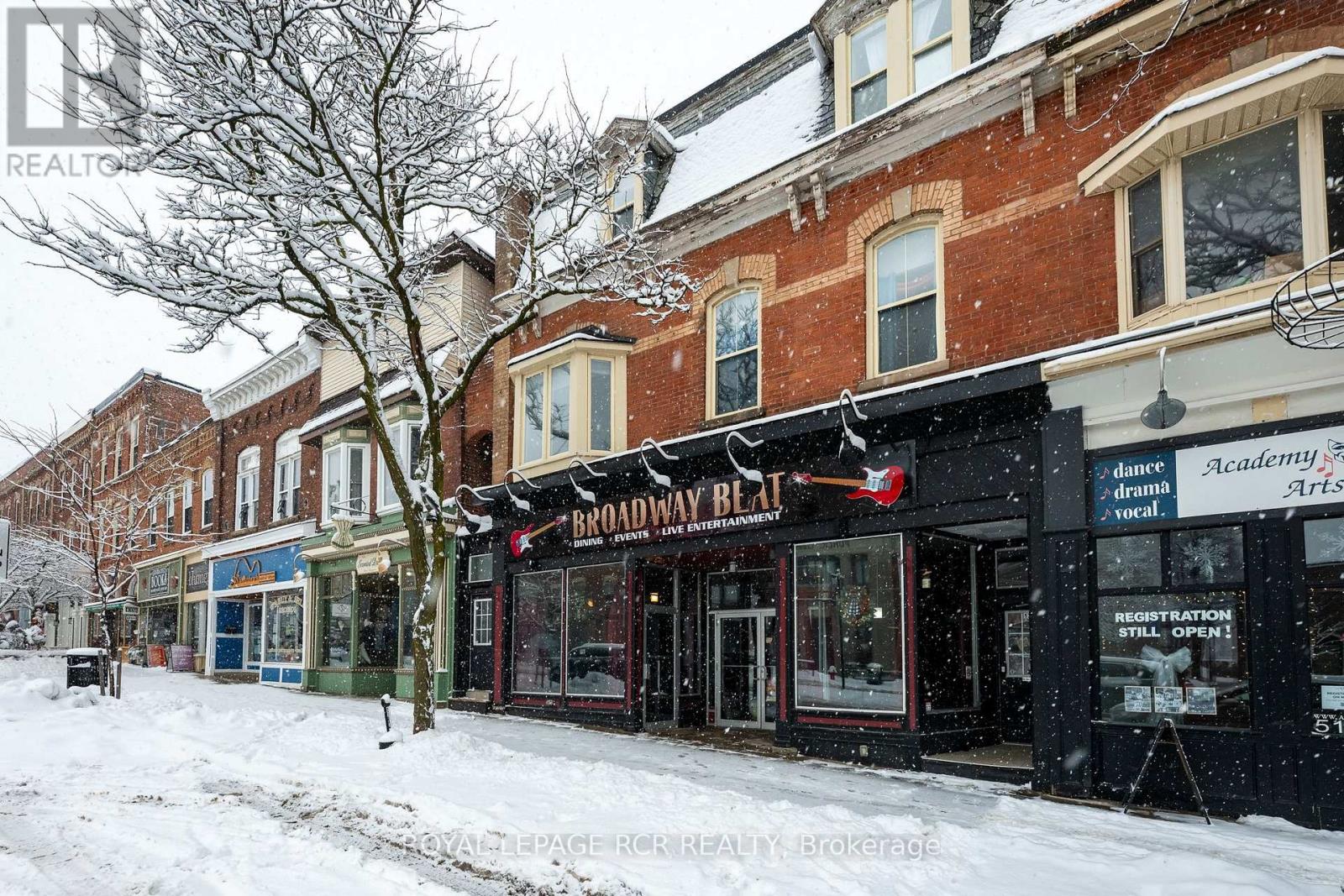 137-139 Broadway, Orangeville, Ontario  L9W 1K2 - Photo 2 - W12380650