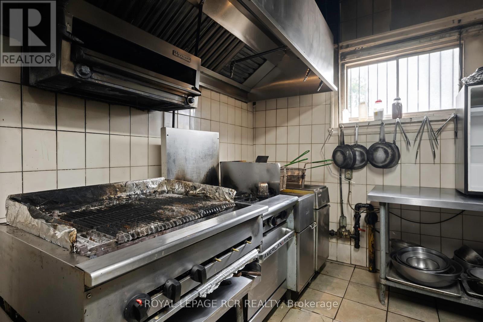 137-139 Broadway, Orangeville, Ontario  L9W 1K2 - Photo 29 - W12380650