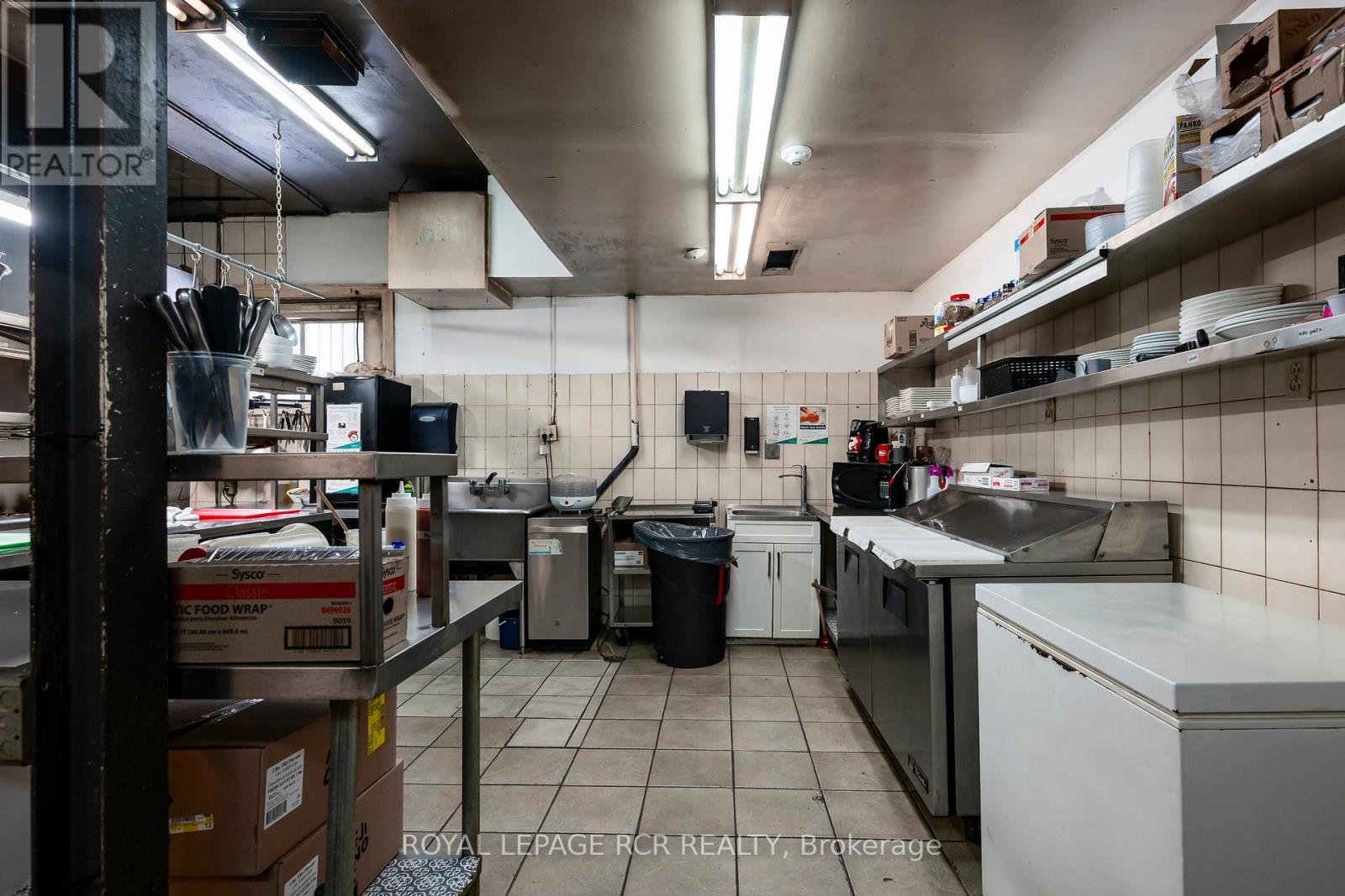 137-139 Broadway, Orangeville, Ontario  L9W 1K2 - Photo 25 - W12380650